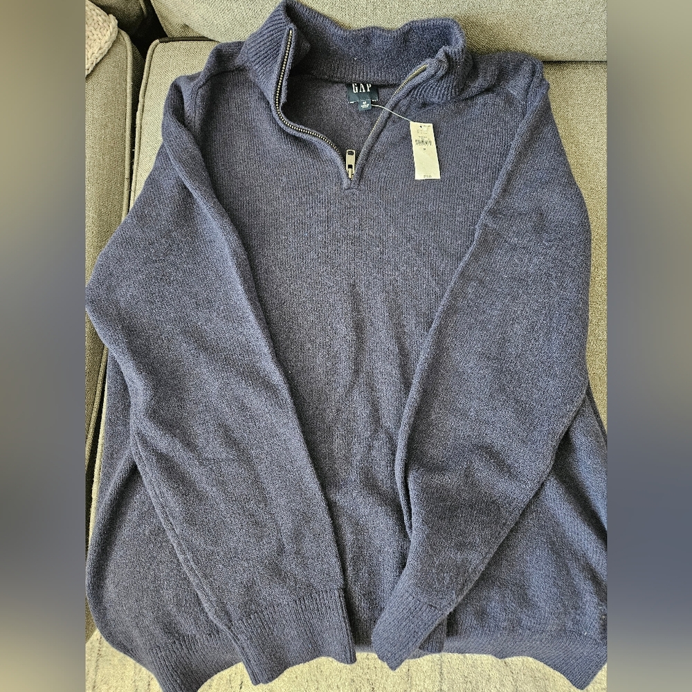 NWT Gap 1/4 zip sweater